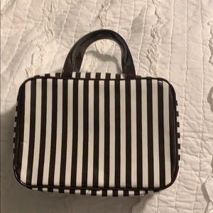 Henri Bendel Cosmic case